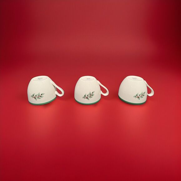 Set Of 3 Spode Christmas Tree 8 oz Tea Cup Saucer Coffee Mugs Vintage Red Green - Picture 7 of 15